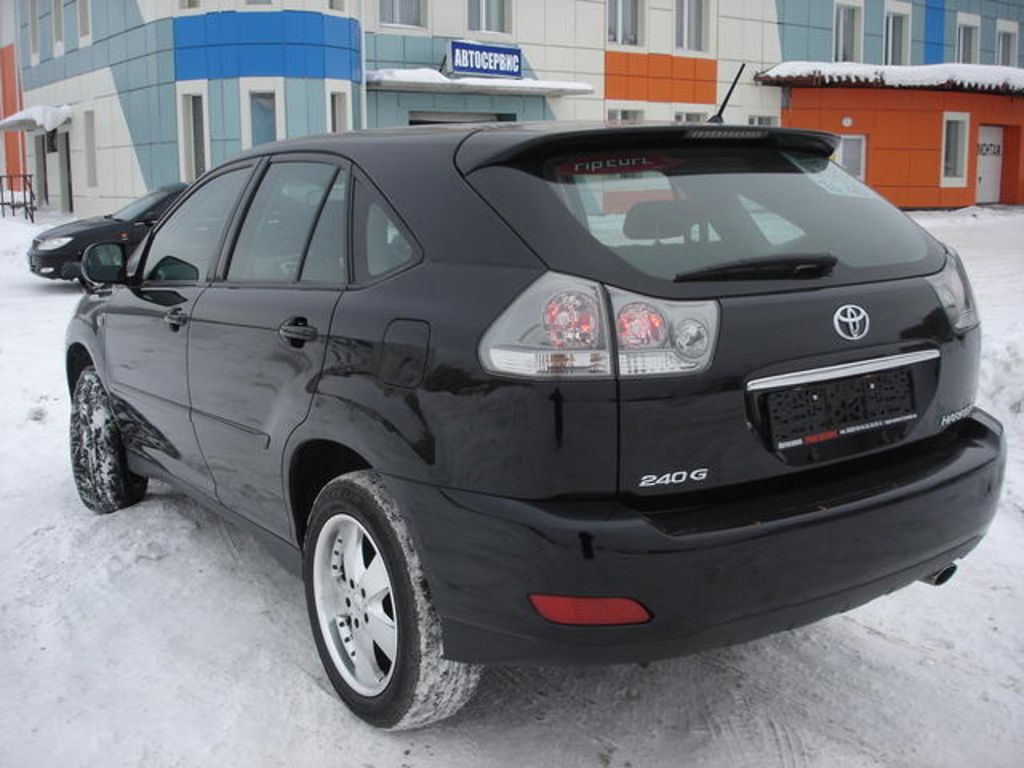 2003 Toyota Harrier