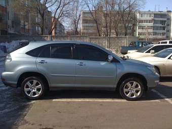2003 Toyota Harrier