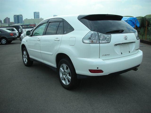2003 Toyota Harrier