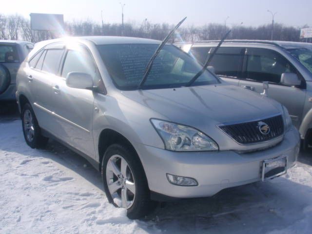 2003 Toyota Harrier