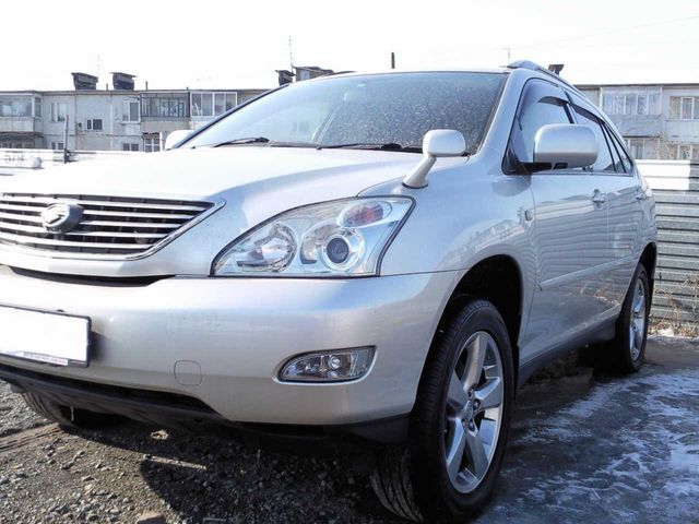 2003 Toyota Harrier