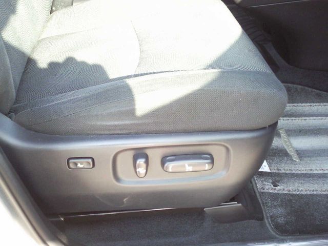 2003 Toyota Harrier
