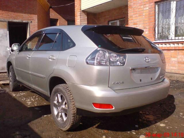 2003 Toyota Harrier
