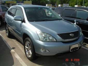 2003 Toyota Harrier