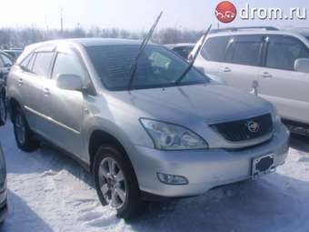 2003 Toyota Harrier