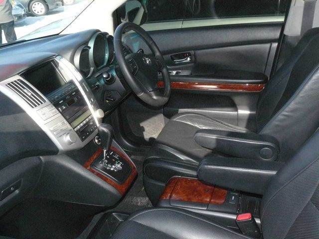 2003 Toyota Harrier