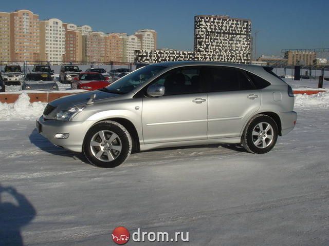 2003 Toyota Harrier