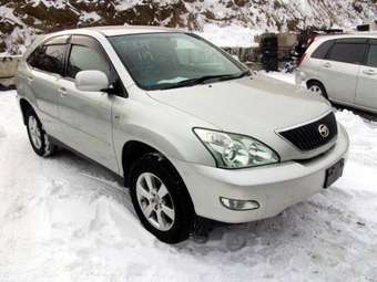 2003 Toyota Harrier