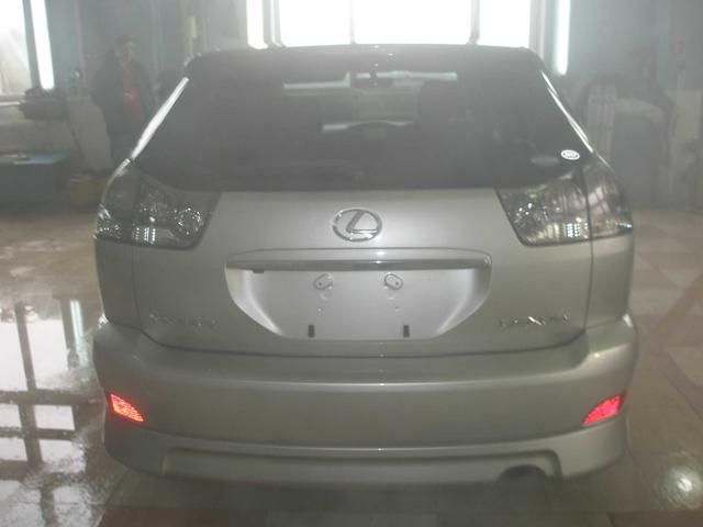 2003 Toyota Harrier