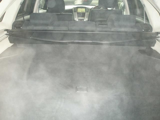 2003 Toyota Harrier