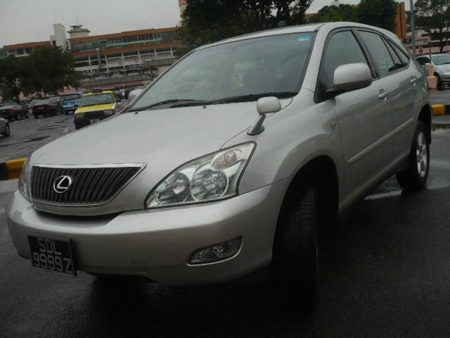 2003 Toyota Harrier