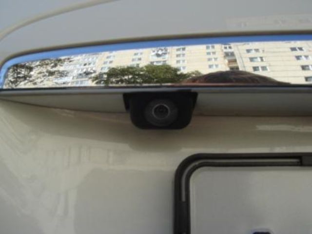 2003 Toyota Harrier