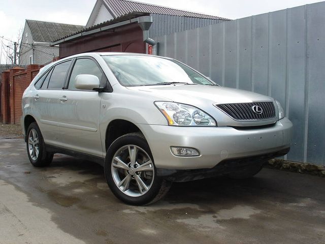 2003 Toyota Harrier