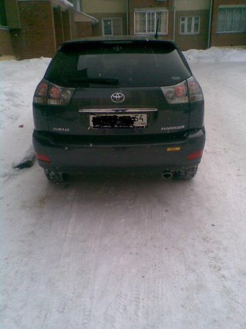 2003 Toyota Harrier