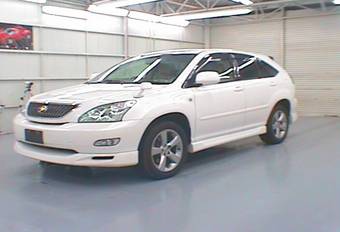 2003 Toyota Harrier Pictures