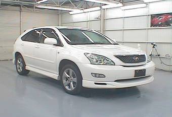 2003 Toyota Harrier Photos