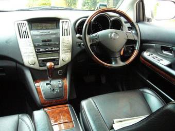 2003 Toyota Harrier Pictures