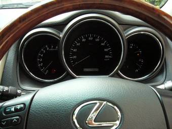 2003 Toyota Harrier Photos