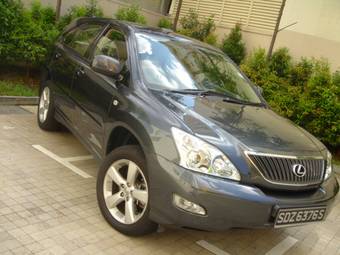 2003 Toyota Harrier Pictures