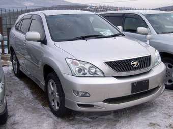 2003 Toyota Harrier Pics