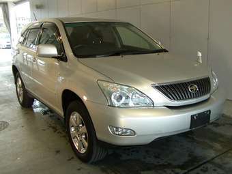 2003 Toyota Harrier Photos