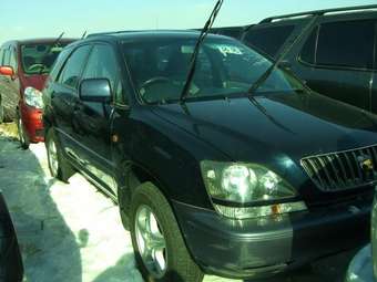 2003 Toyota Harrier Wallpapers