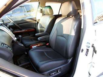 2003 Toyota Harrier Pictures