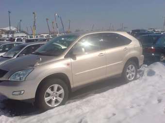 2003 Toyota Harrier Pictures