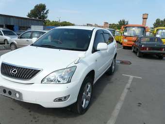 2003 Toyota Harrier Pictures