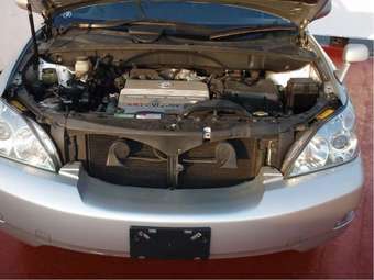 2003 Toyota Harrier Photos