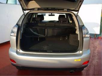 2003 Toyota Harrier Photos