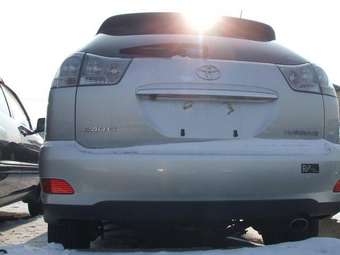 2003 Toyota Harrier Pictures