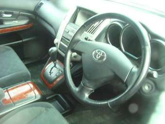 2003 Toyota Harrier Pictures