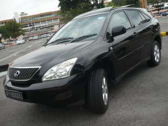 2003 Toyota Harrier Images