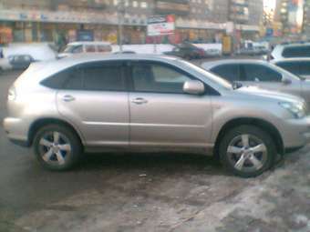 2003 Toyota Harrier Pictures