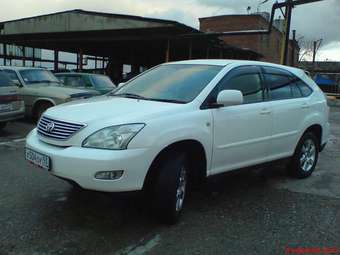 2003 Toyota Harrier Photos