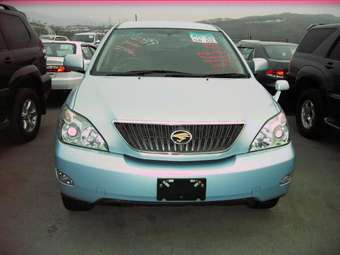 2003 Toyota Harrier Photos