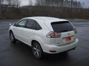 2003 Toyota Harrier Photos