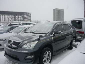 2003 Toyota Harrier Photos
