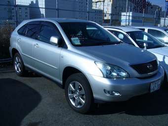 2003 Toyota Harrier Photos