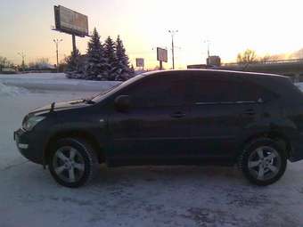 2003 Toyota Harrier Pictures