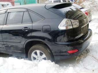 2003 Toyota Harrier Pictures