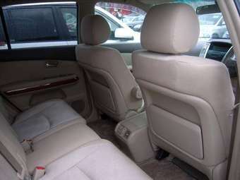 2003 Toyota Harrier Pictures
