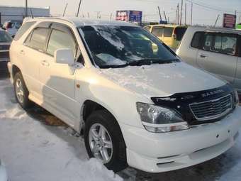 2003 Toyota Harrier