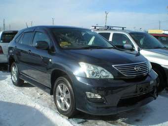 2003 Toyota Harrier Pictures