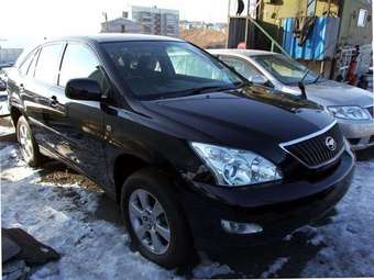 2003 Toyota Harrier Photos