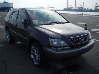 2003 Toyota Harrier Photos