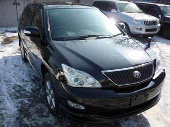 2003 Toyota Harrier Pictures