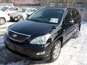 2003 Toyota Harrier Photos