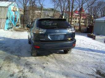 2003 Toyota Harrier Photos